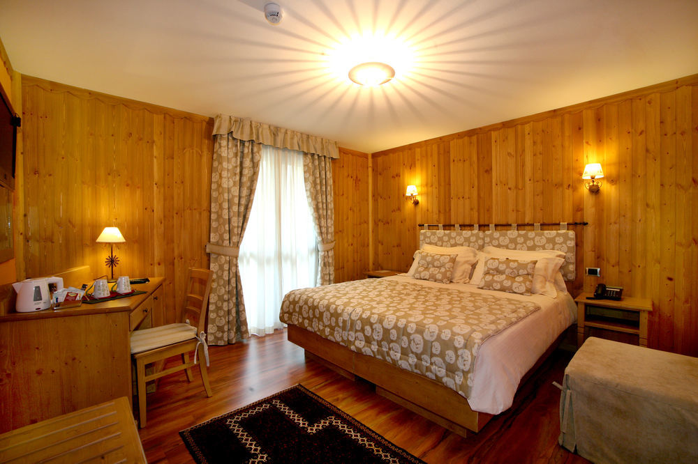 Hotel Boton D'Or & Wellness A La Thuile Exterior photo